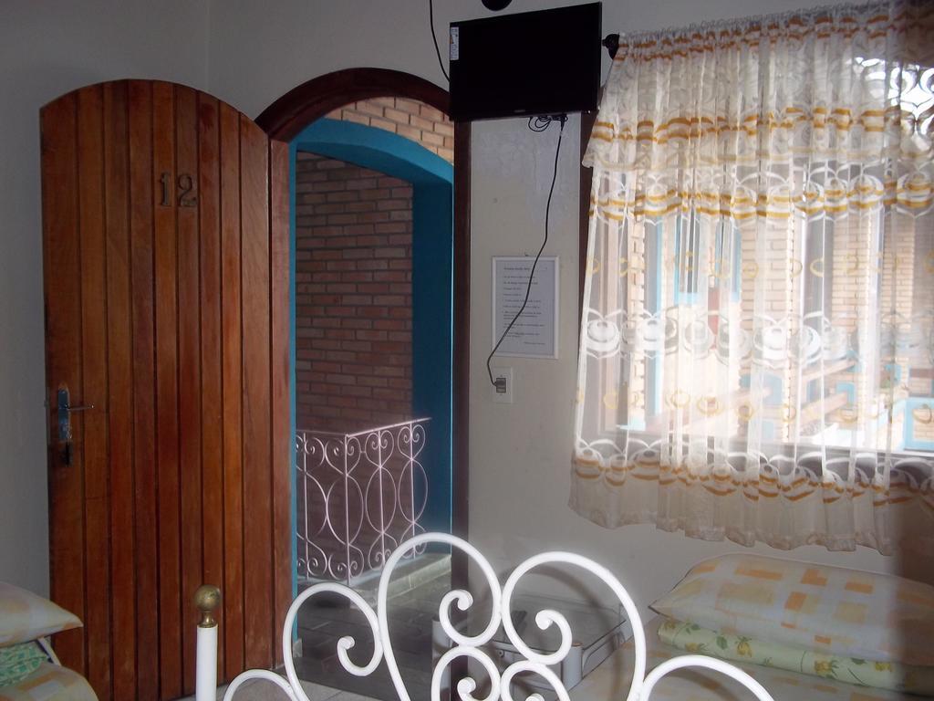 Pousada Riacho Doce Caraguatatuba Habitación foto