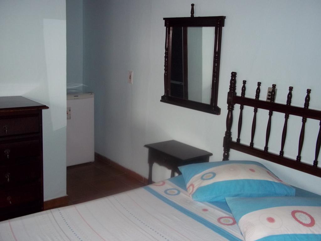 Pousada Riacho Doce Caraguatatuba Habitación foto