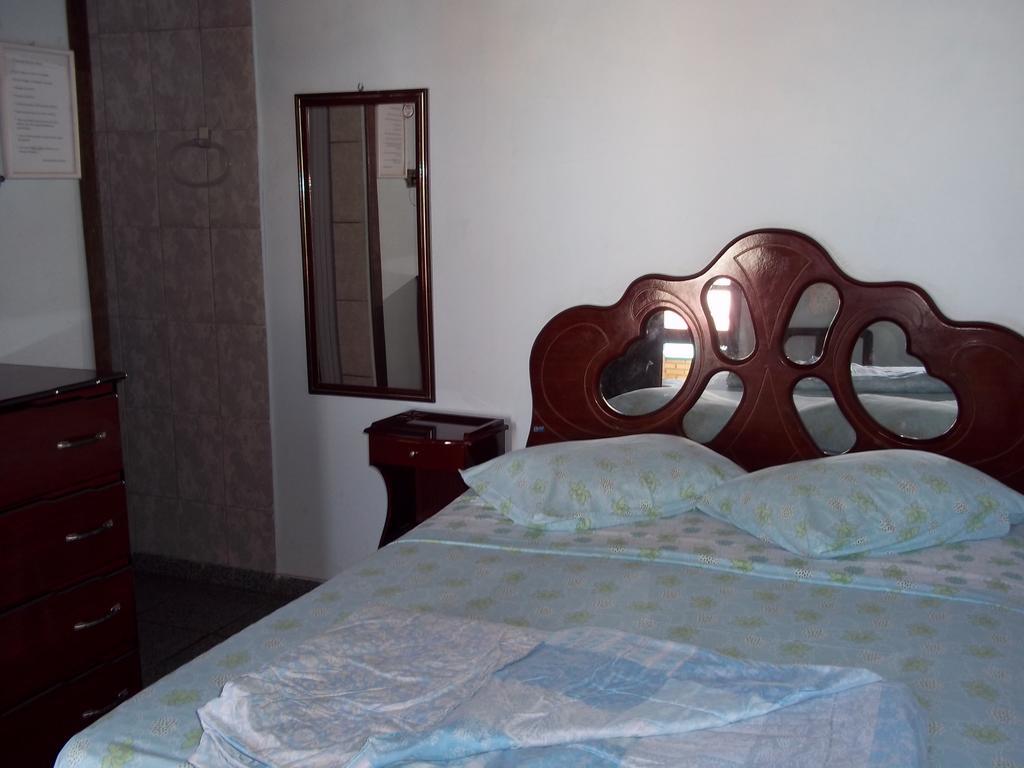 Pousada Riacho Doce Caraguatatuba Habitación foto